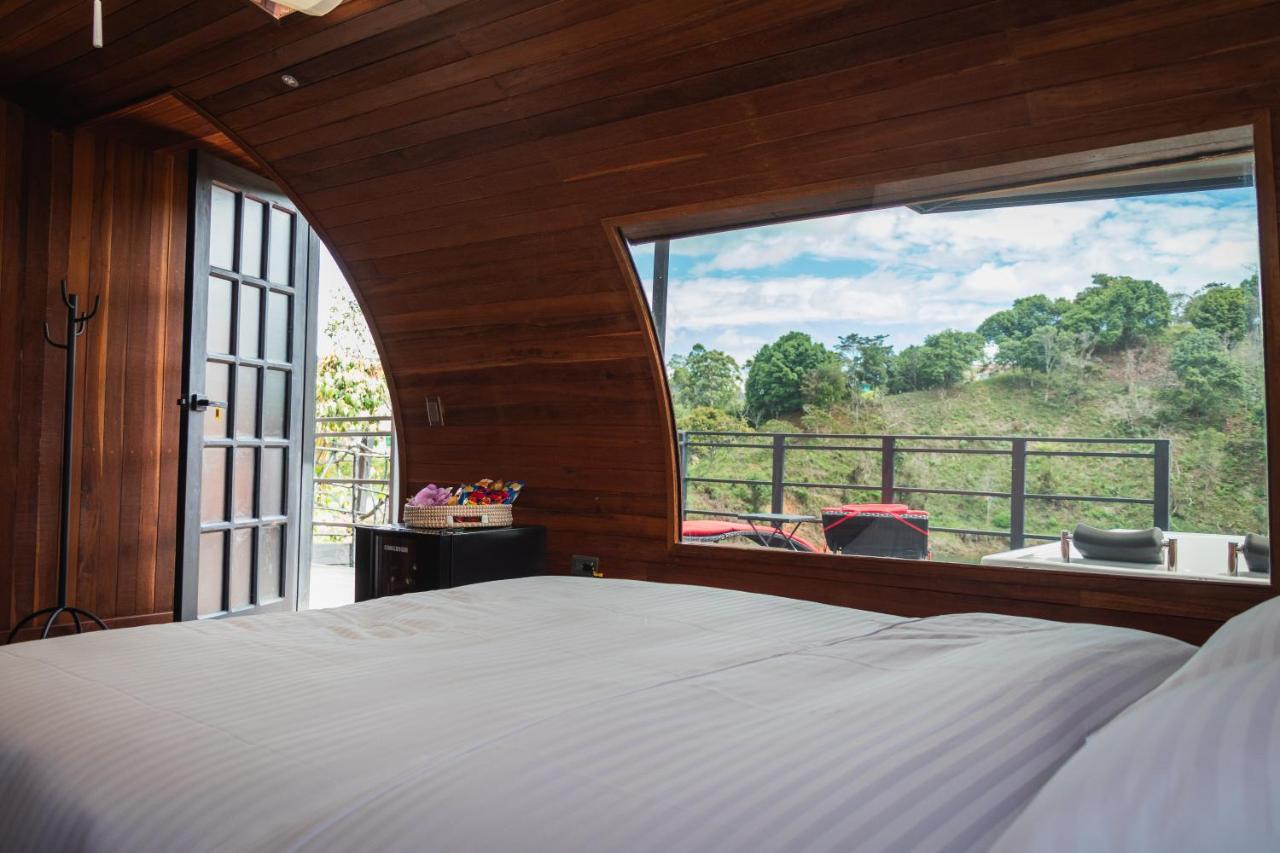 Glamping The Mountain Hotel Guatapé Buitenkant foto