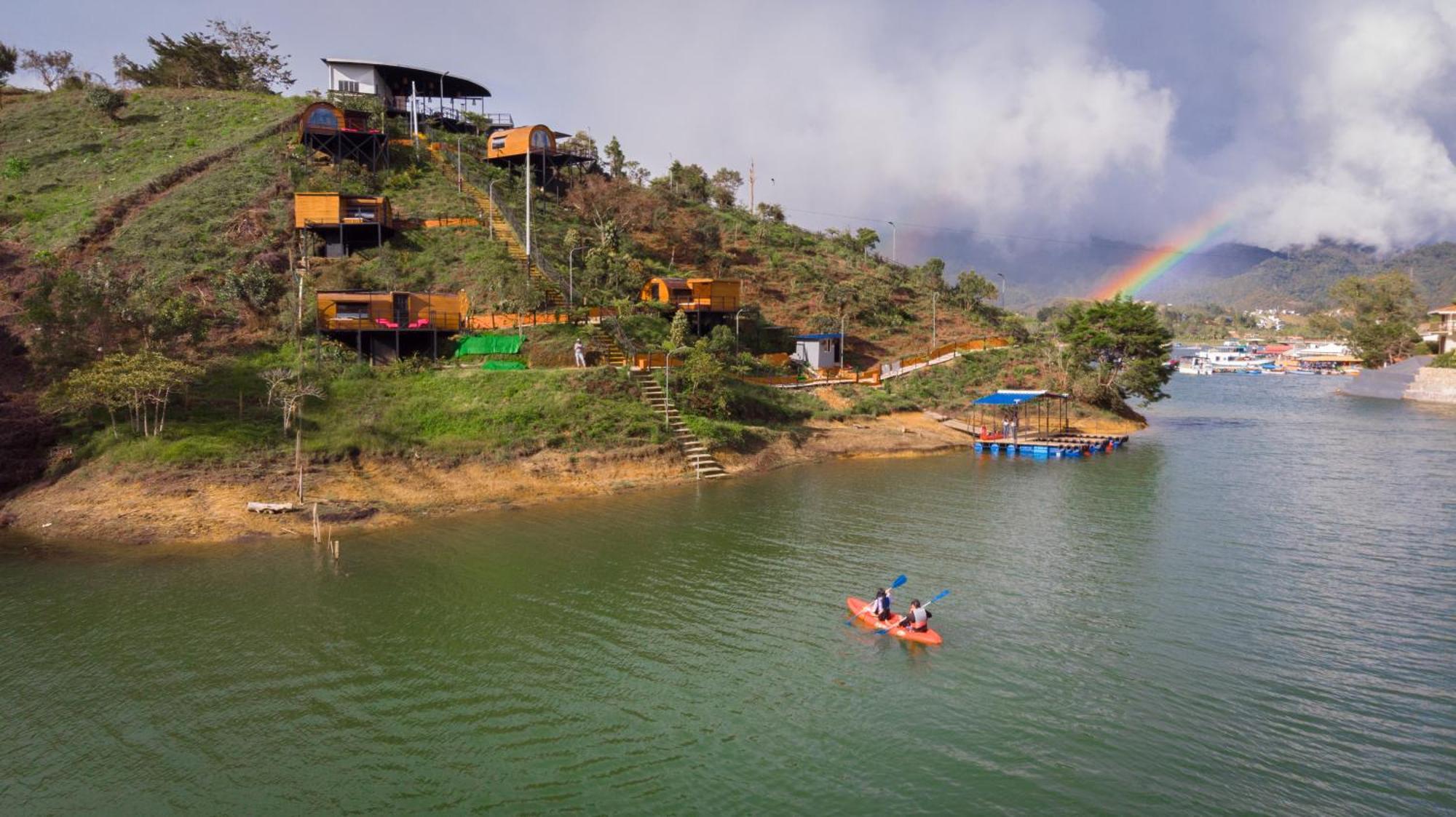 Glamping The Mountain Hotel Guatapé Buitenkant foto